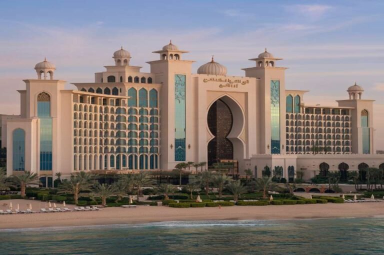 Abu Dhabi Emirates Palace